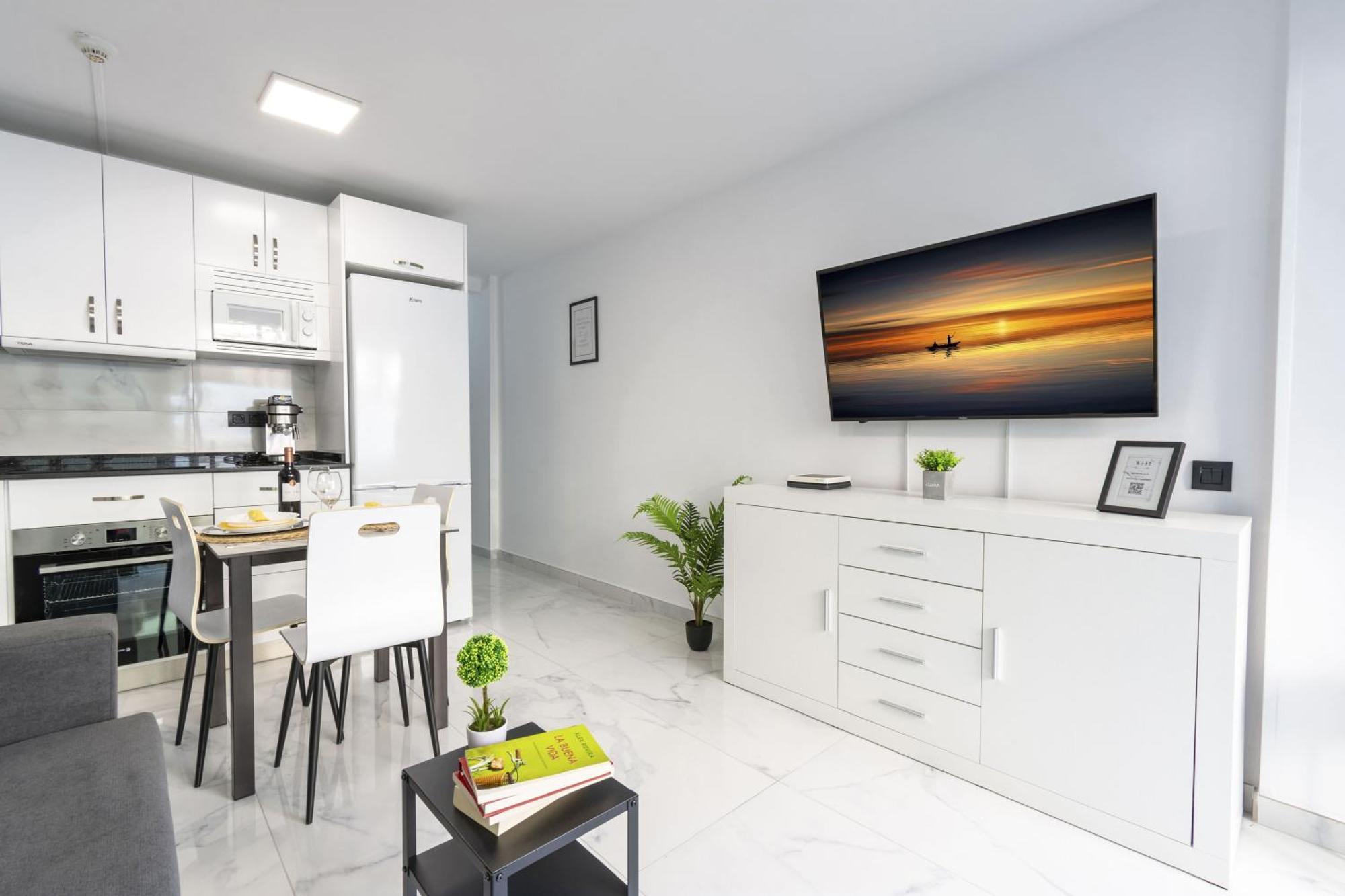 Apartament The White Corner By Homestaygrancanaria *